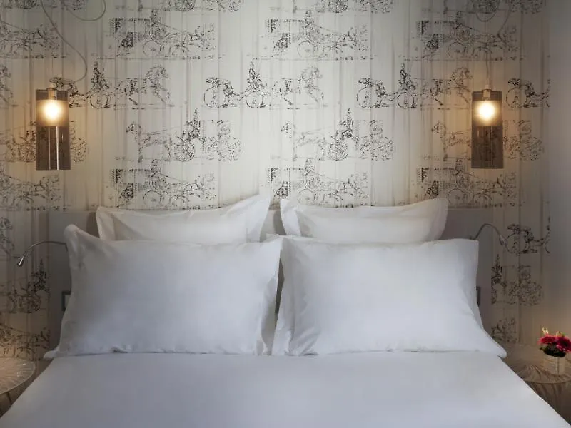 Hotel Le Mireille Paris