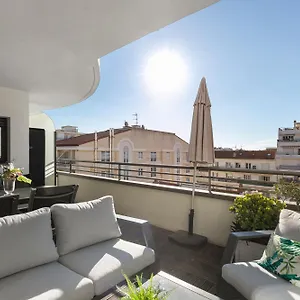 Relax Five Stars House , Nice France